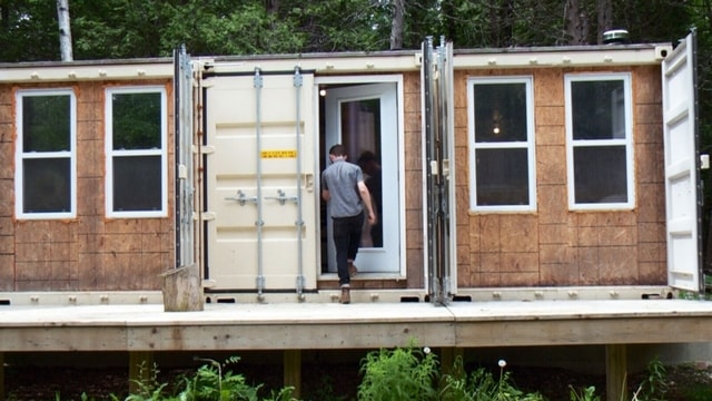 Bukan Cuma Interior Restoran, Lo Juga Bisa Bikin Container House